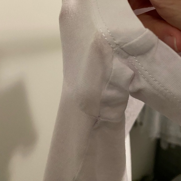 HUGO BOSS Green Label V-Neck T-shirt Slim Fit Size Small - Picture 7 of 7